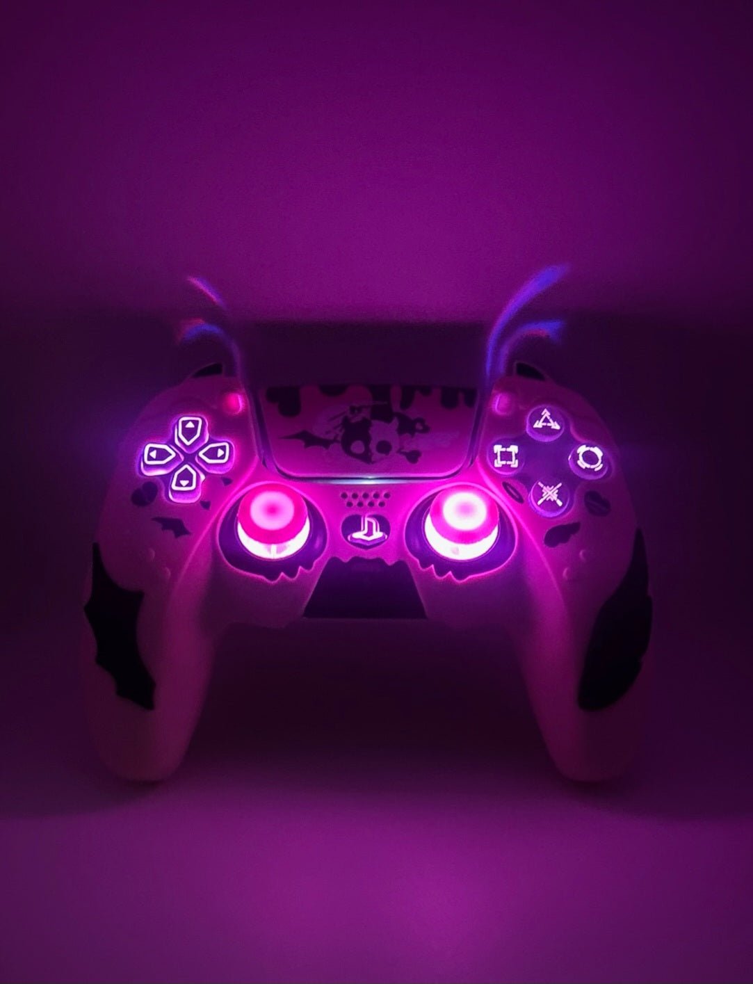 Pink Skull PS5 Controller.